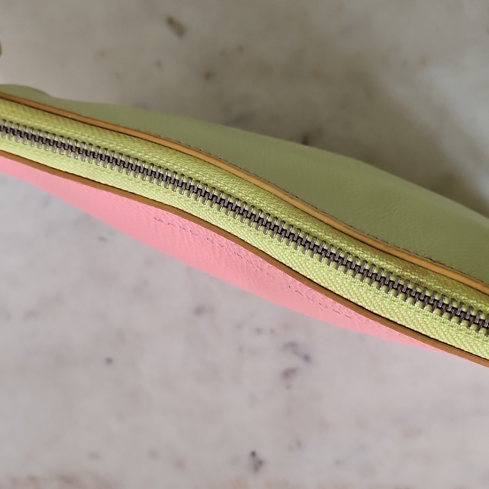 MARC BY MARC JACOBS: Pink And Lime Green Leather Crossbody Bag - Picture 11 of 15
